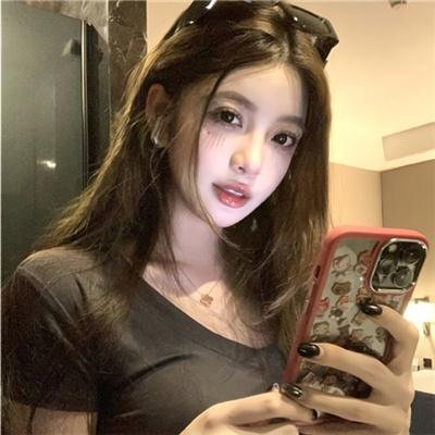 好女三头瞒